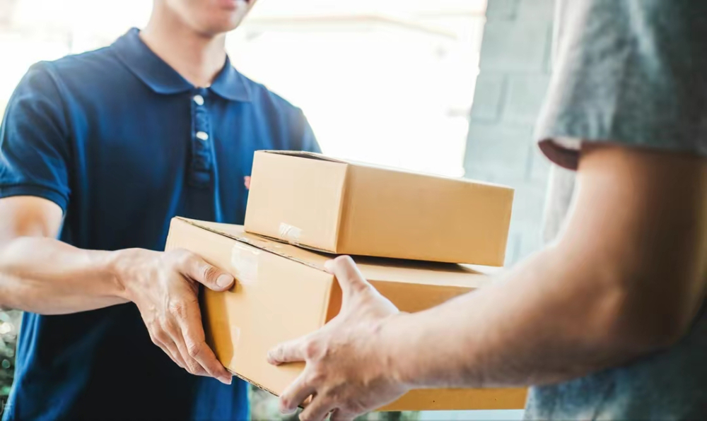 怎么給外國(guó)朋友寄東西?