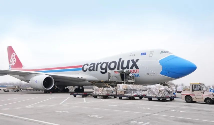 如何選擇合適的美國(guó)空派專線服務(wù)商？